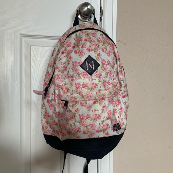 Neff Floral Backpack - Picture 6 of 6